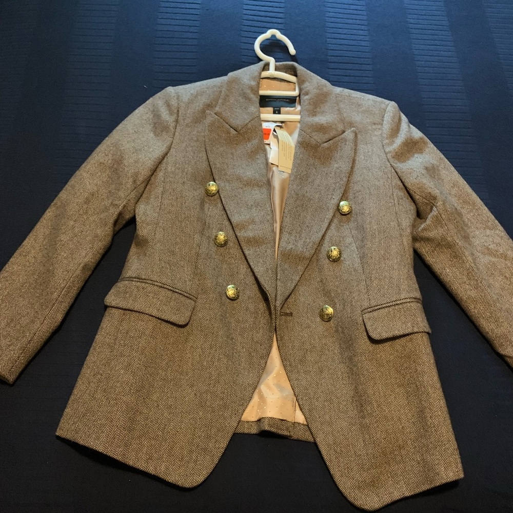 Brown plaid blazer NWT